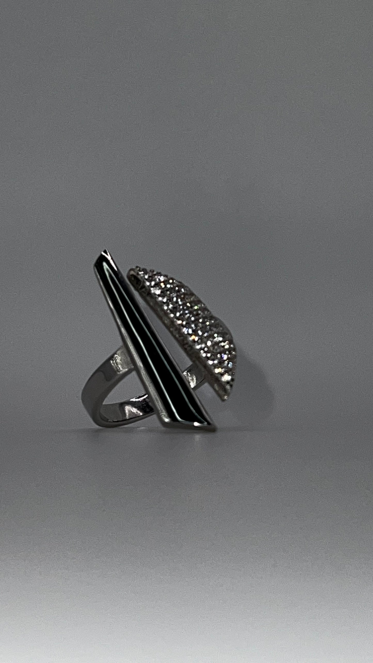 Split Silva Zirconia Sterling Silver Ring